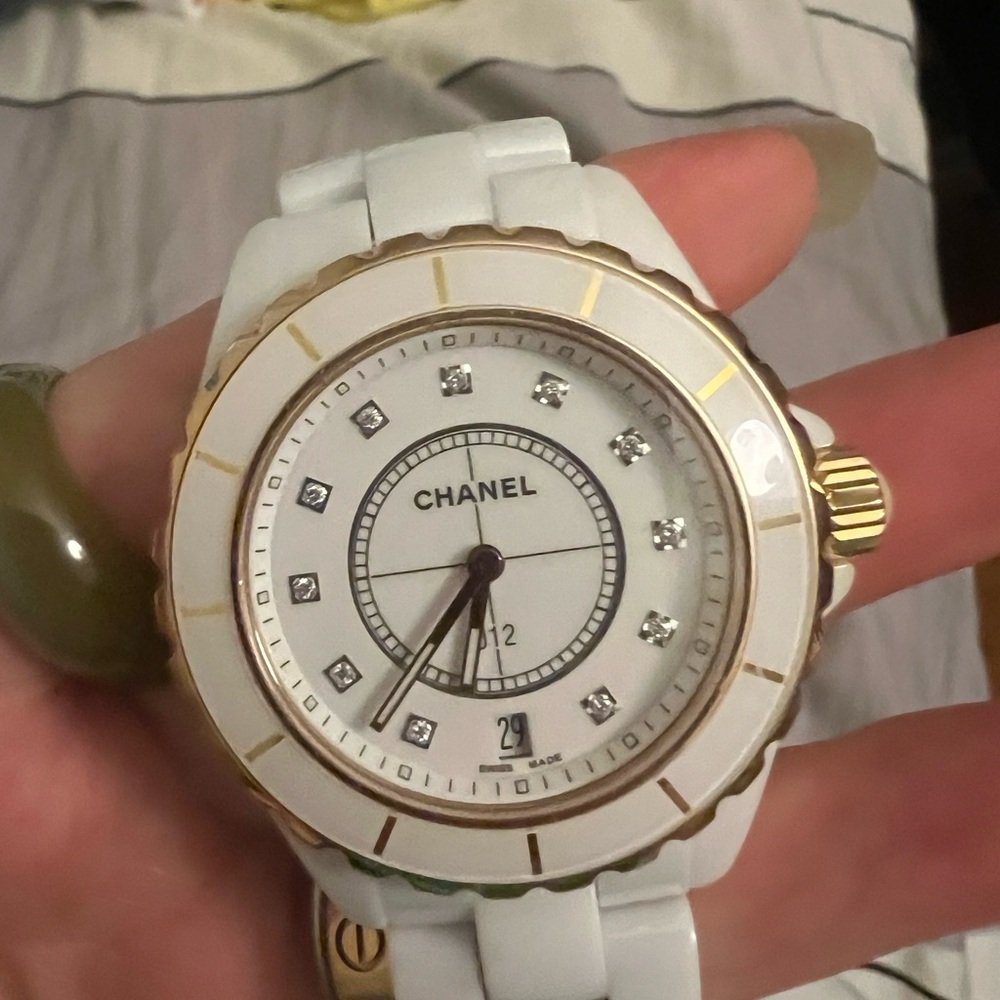 Authentic Chanel J12 watch model H2180